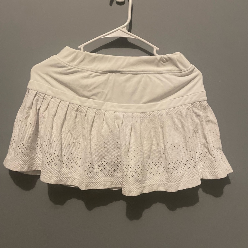 L’ETOILE SPORT eylet‎ detail skort in white size xs